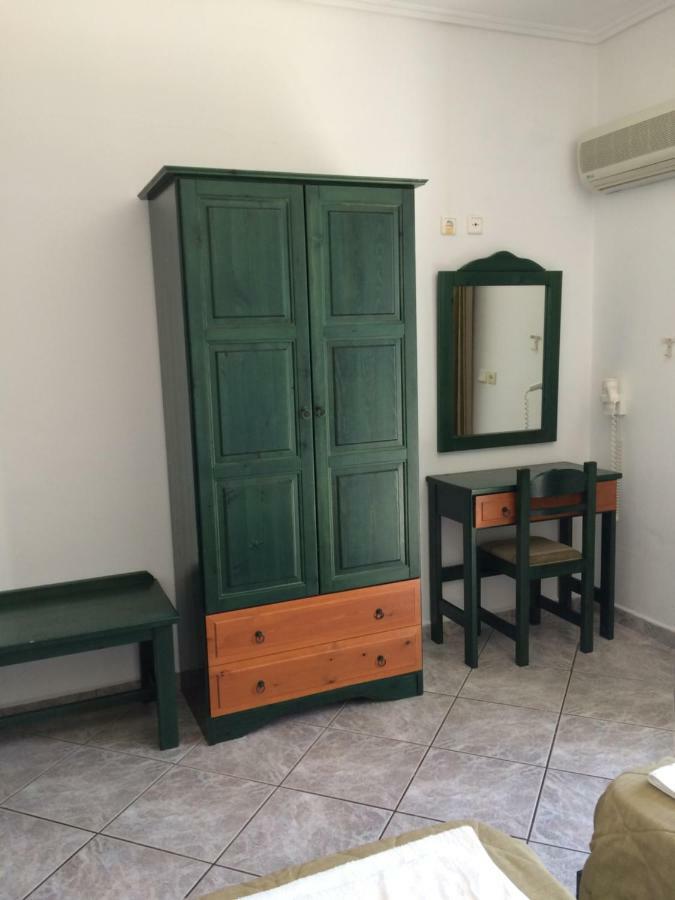 Koukounaries Studios Skala  Екстериор снимка