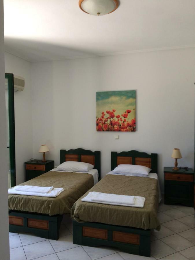 Koukounaries Studios Skala  Екстериор снимка