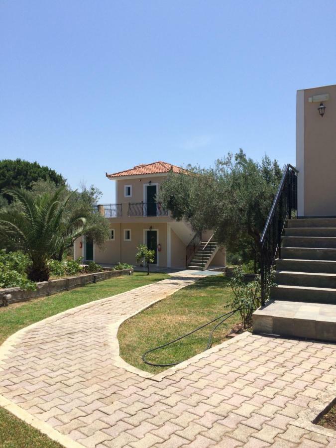 Koukounaries Studios Skala  Екстериор снимка